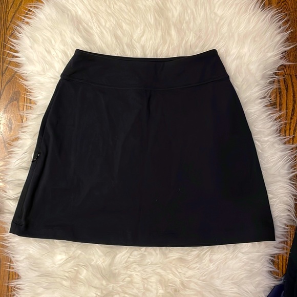 Athleta Pants - ATHLETA skort perfect